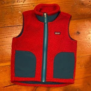 Kids Patagonia best size 7-8 excellent condition, 2 pockets